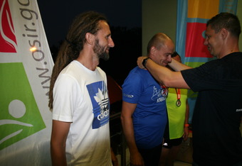  (photo)